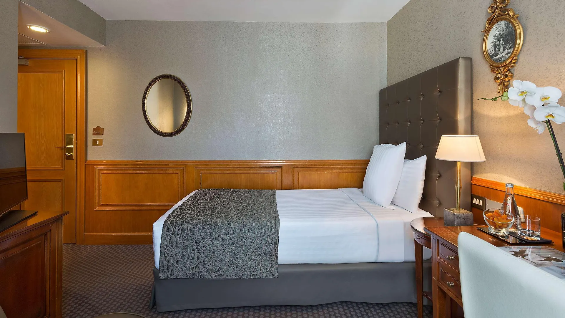 Melia Paris Vendome Hotel 4*,  France