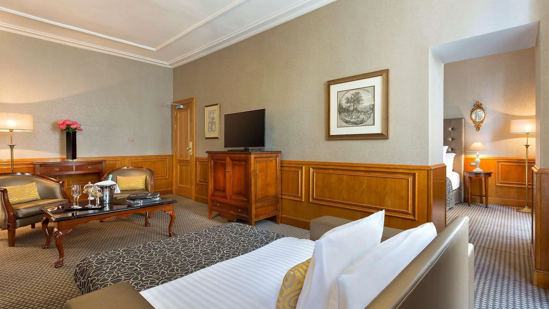 Melia Paris Vendome Otel 4*,  Fransa